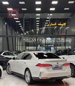 بي ام دبليو الفئة 5